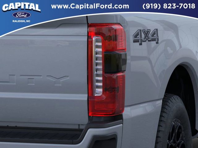 New 2026 Ford F250 Lariat w/ Black Appearance Package image 21