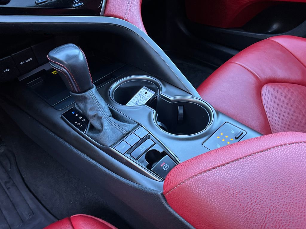 Used 2022 Toyota Camry XSE image 20