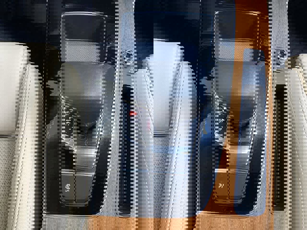 Used 2022 Audi Q5 e Prestige image 27