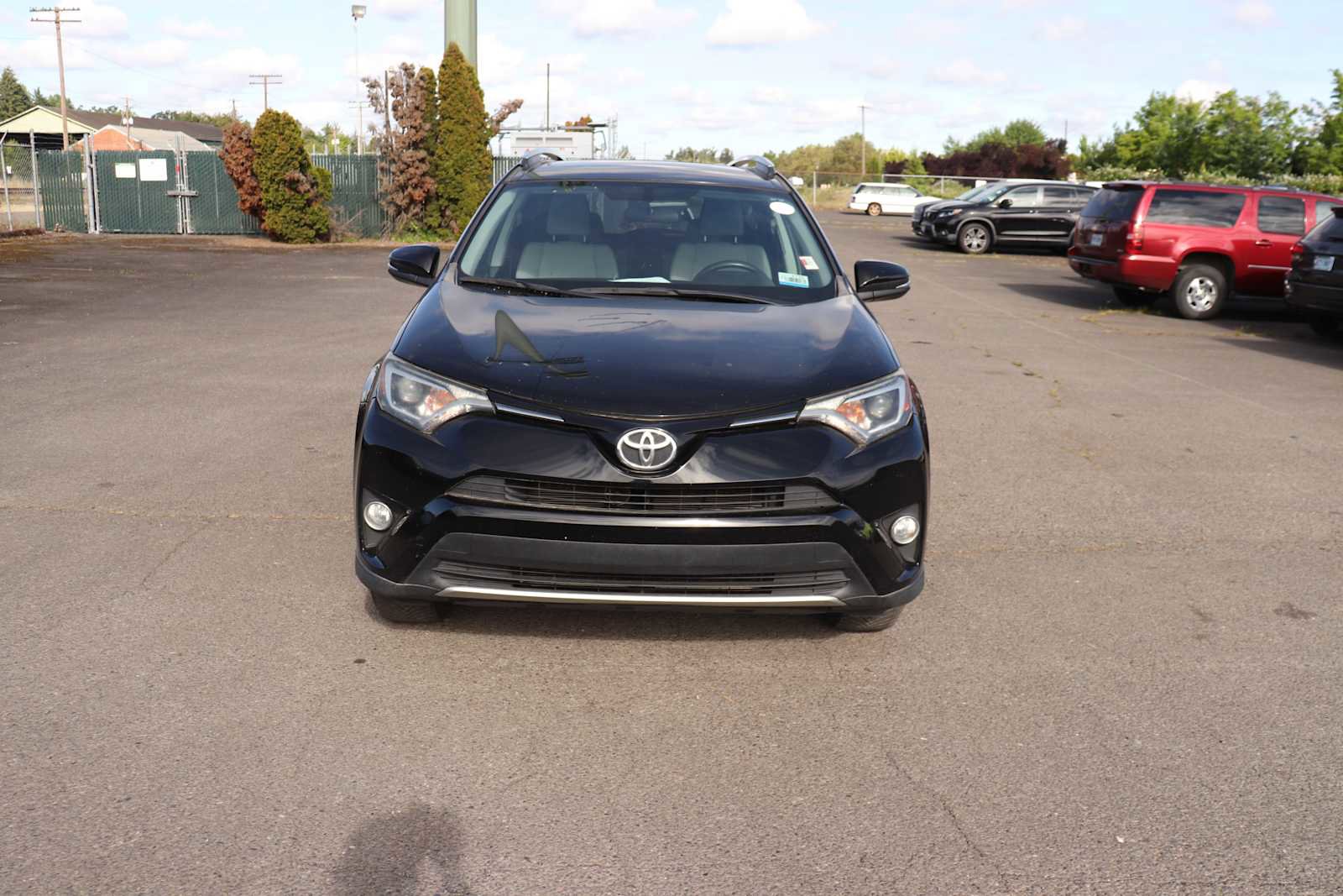 Used 2016 Toyota RAV4 XLE w/ Protection Package AWD/4WD video 2