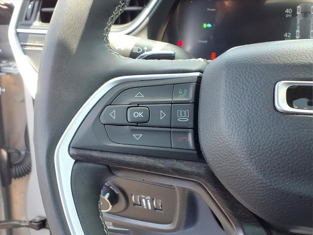 Used 2024 Jeep Grand Cherokee Limited 4xe AWD/4WD image 14