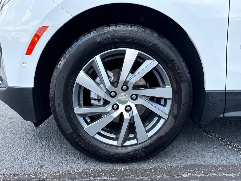 Used 2023 Chevrolet Equinox Premier FWD image 35
