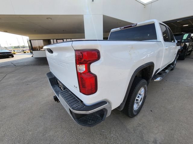 Used 2022 Chevrolet Silverado 2500 LT w/ Convenience Package AWD/4WD image 4