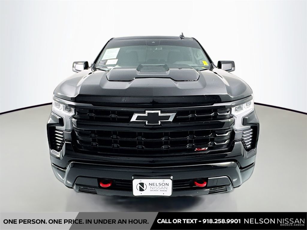 Used 2024 Chevrolet Silverado 1500 LT Trail Boss w/ Protection Package AWD/4WD image 2