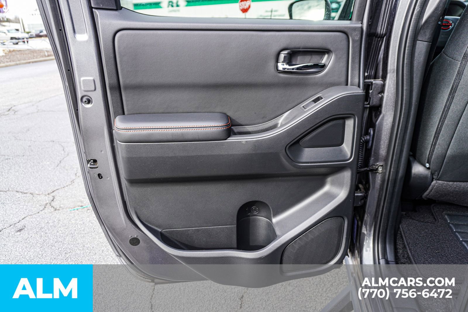 Used 2025 Nissan Frontier PRO-4X w/ Pro Convenience Package image 54