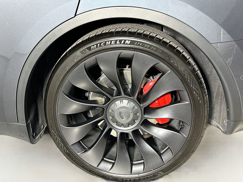Used 2022 Tesla Model Y Performance image 34