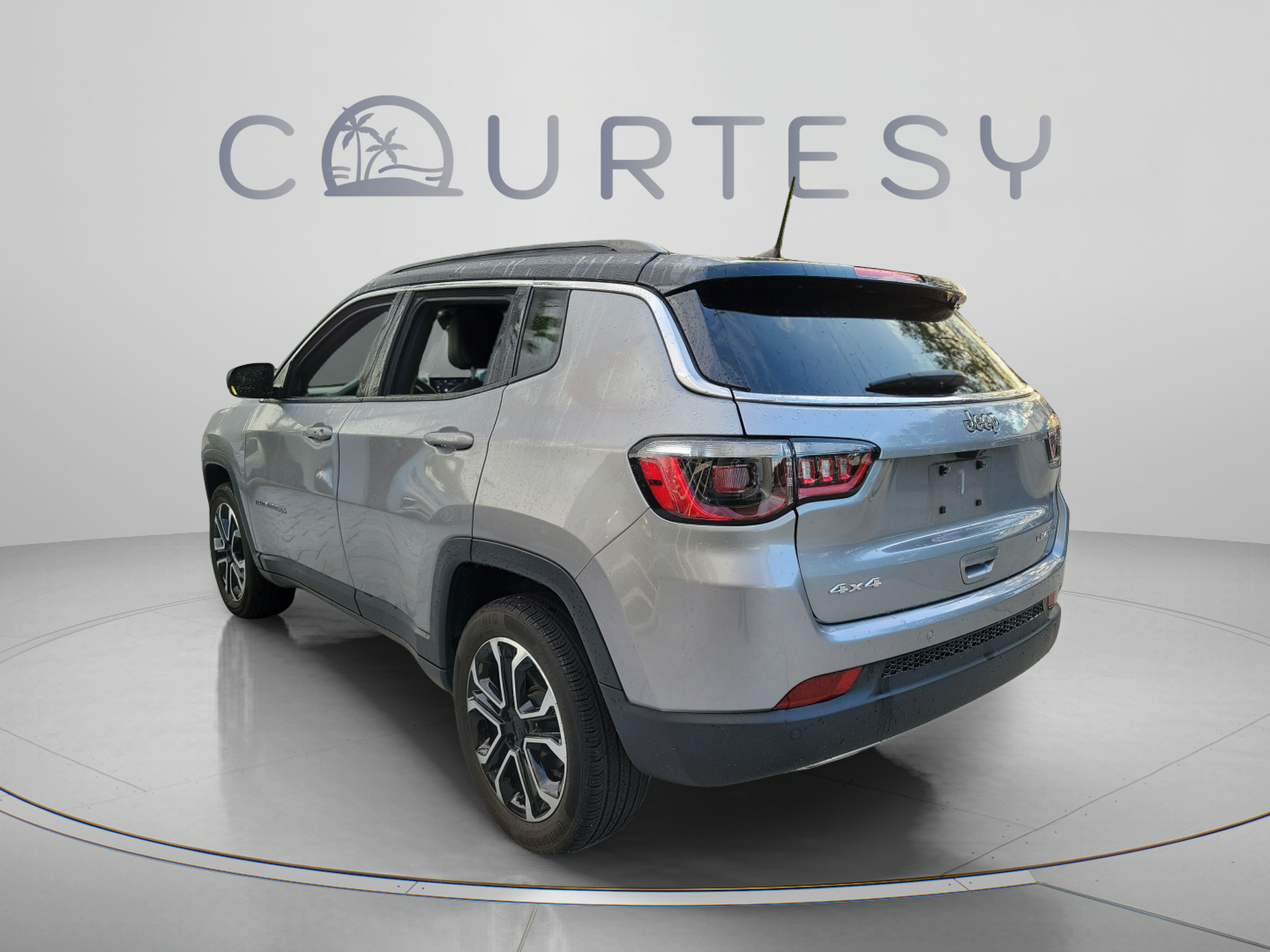 Certified 2023 Jeep Compass Limited w/ Sun and Sound Group AWD/4WD image 2