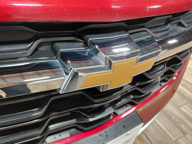 Used 2025 Chevrolet Trax LT image 9