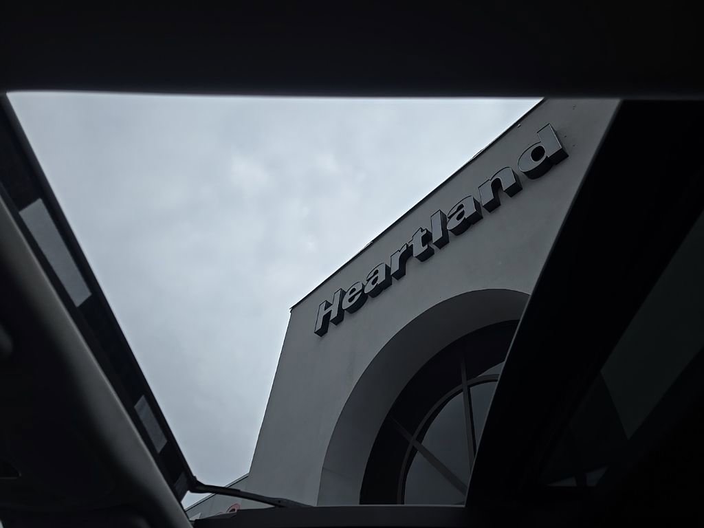 Used 2022 Jeep Renegade Latitude w/ Sun/Sound Group image 71