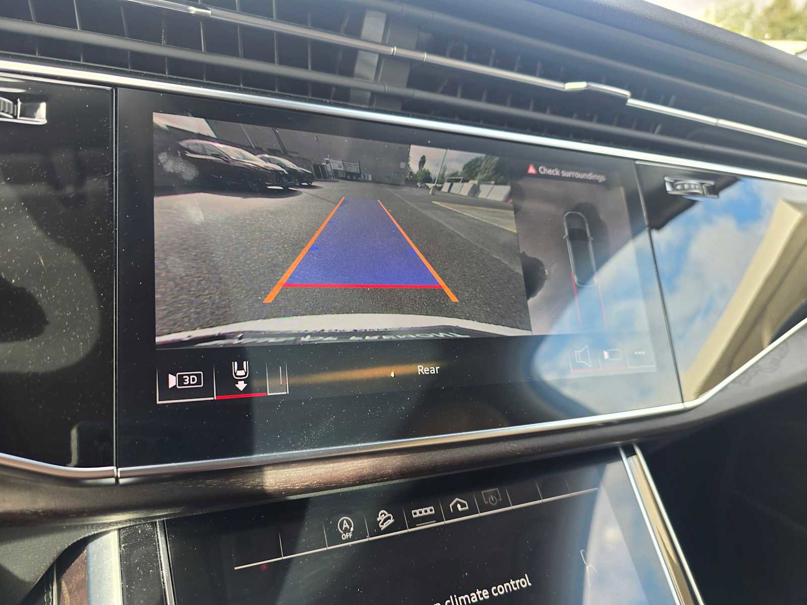 Used 2025 Audi Q7 2.0T Premium Plus image 31