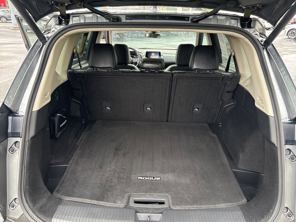Used 2022 Nissan Rogue SV w/ SV Premium Package AWD/4WD image 42