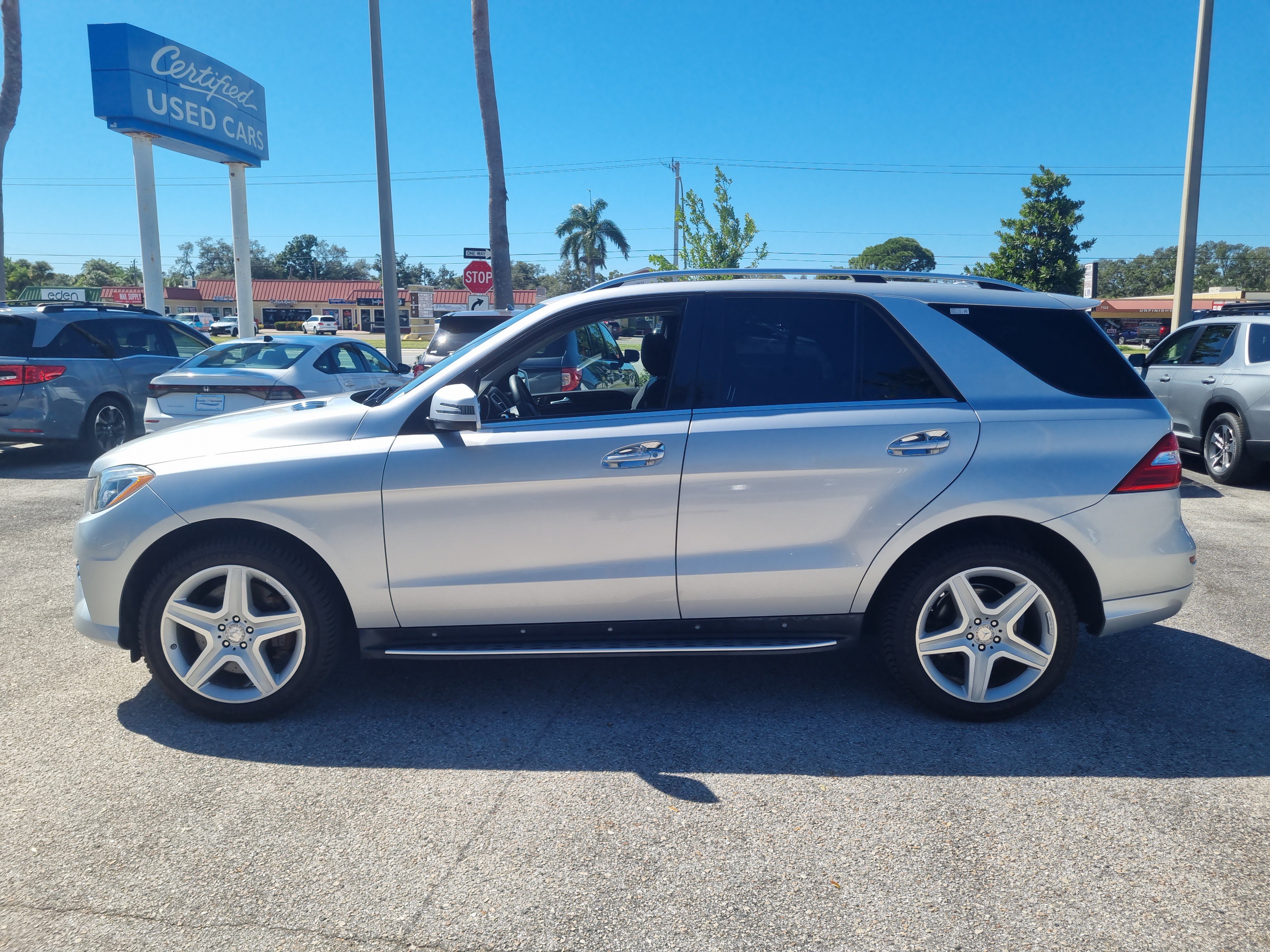 Used 2014 Mercedes-Benz ML 550 4MATIC image 5