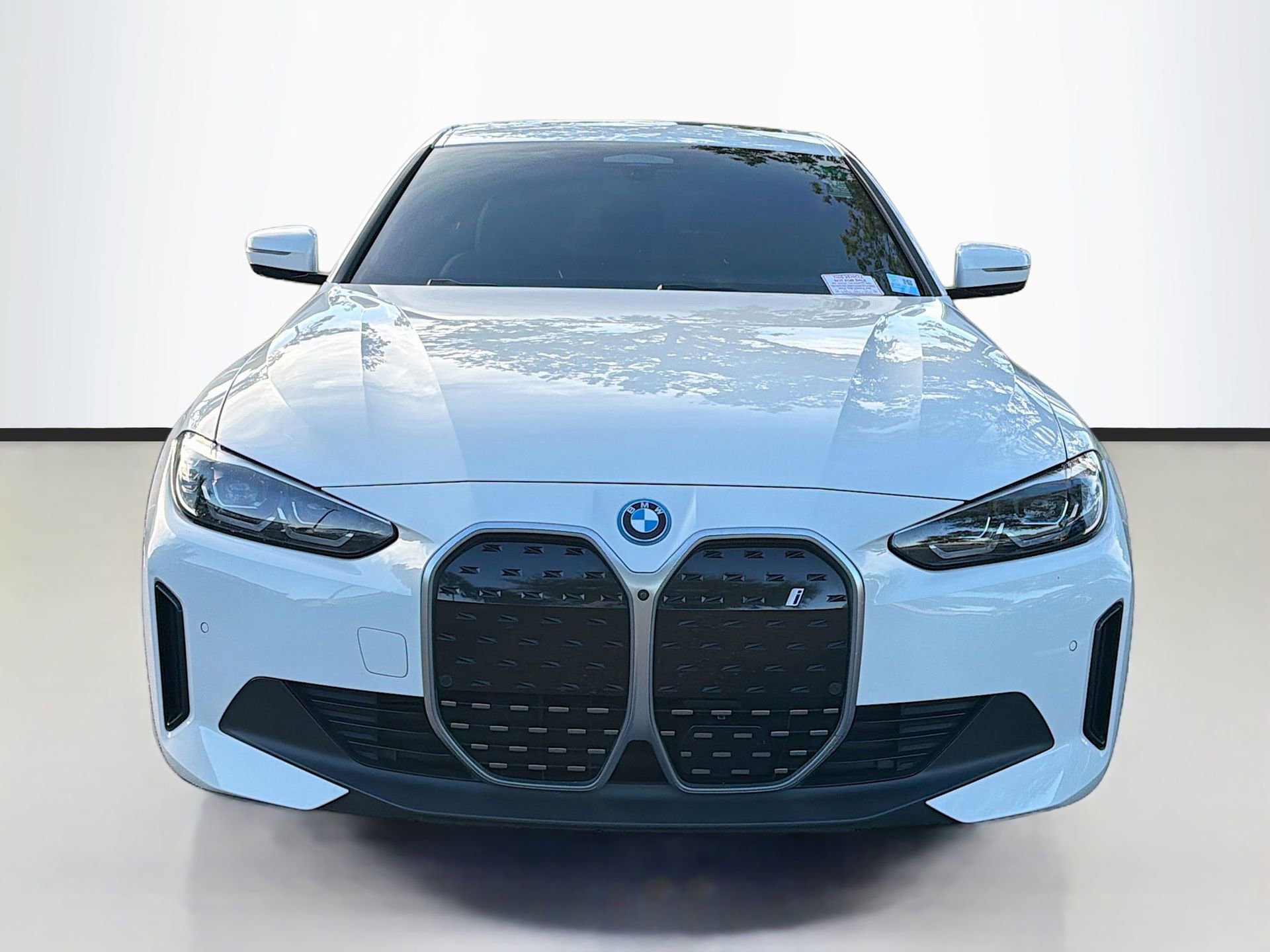 Certified 2023 BMW i4 eDrive35 image 8