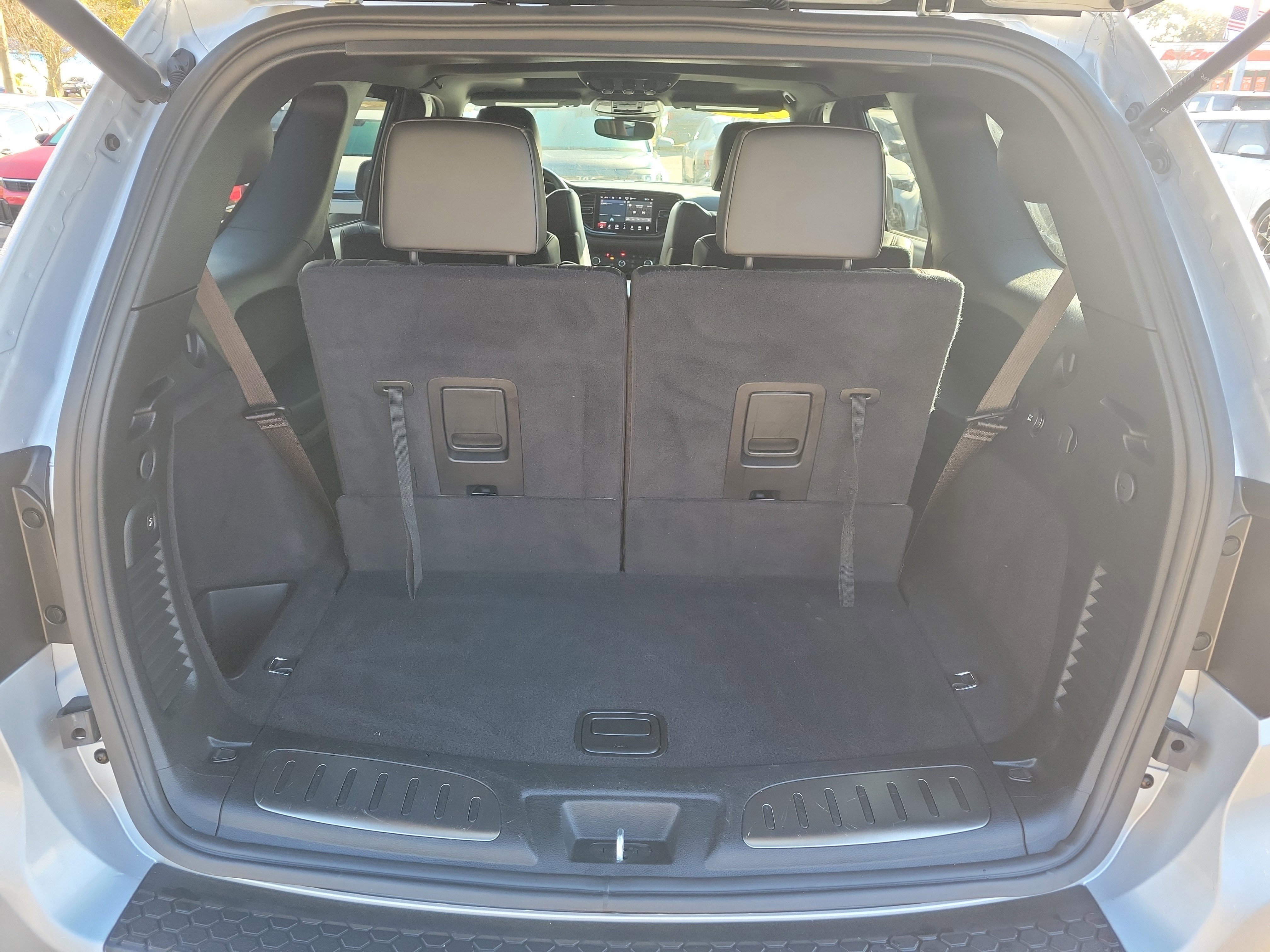 Used 2025 Dodge Durango GT image 14