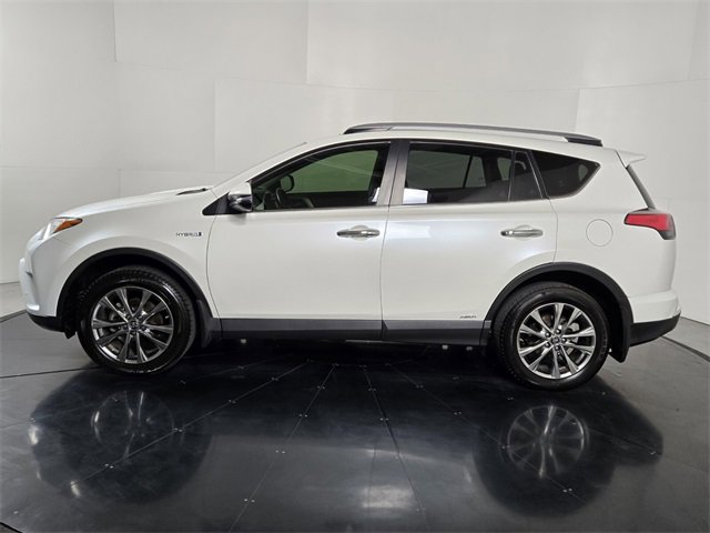 Used 2018 Toyota RAV4 Limited image 3