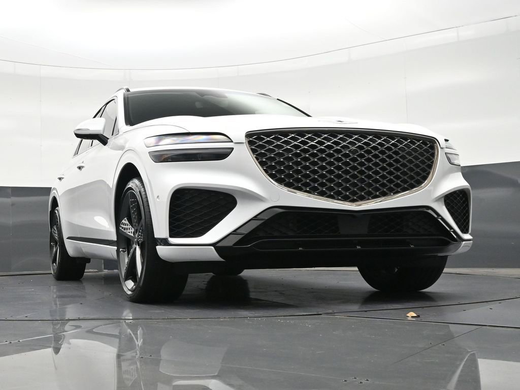 Used 2025 Genesis GV70 2.5T w/ Sport Prestige Package image 34