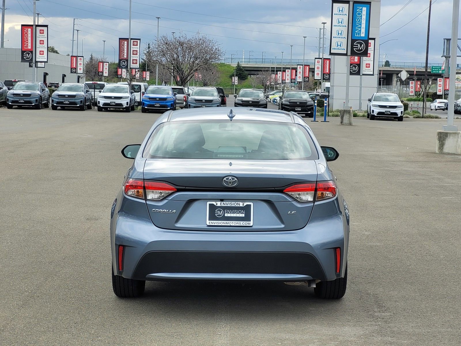 Used 2020 Toyota Corolla LE image 6