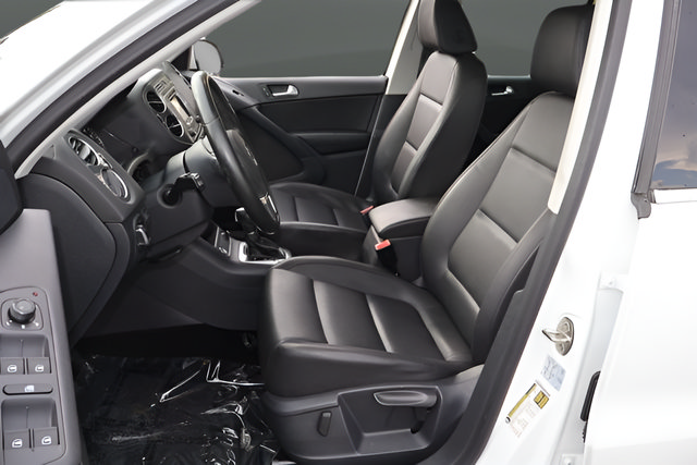 Used 2016 Volkswagen Tiguan S FWD image 14