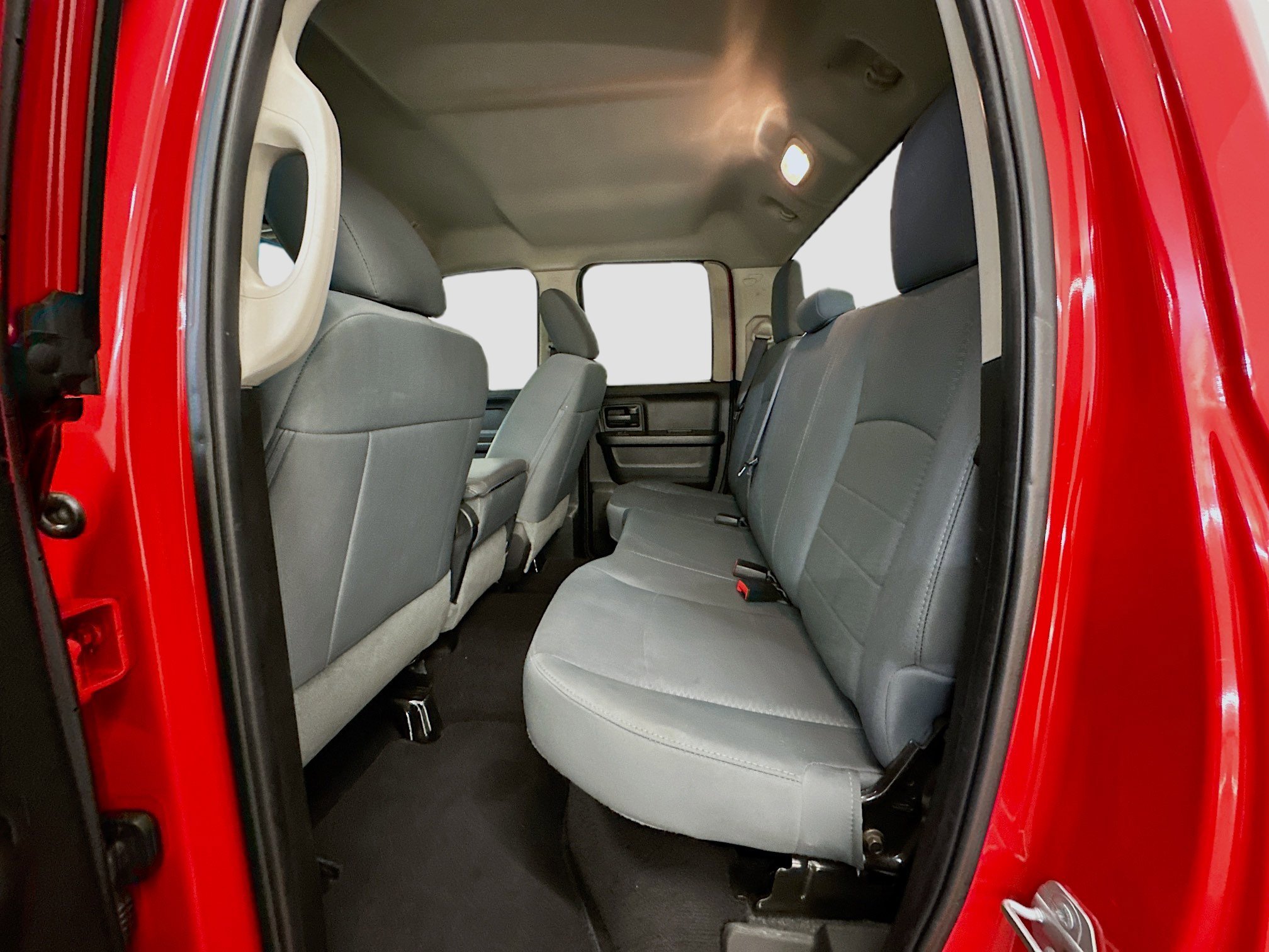 Used 2019 RAM 1500 Express w/ Express Value Package image 29