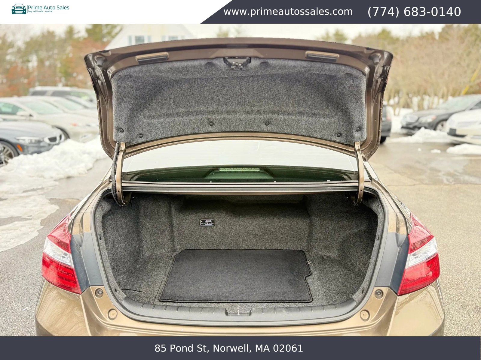 Used 2017 Honda Accord EX-L image 9