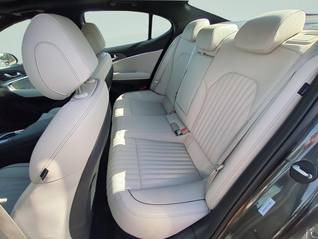 New 2026 Genesis G70 3.3T Sport Prestige RWD image 10