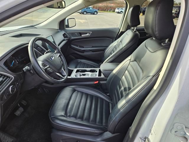 Used 2024 Ford Edge SEL image 9