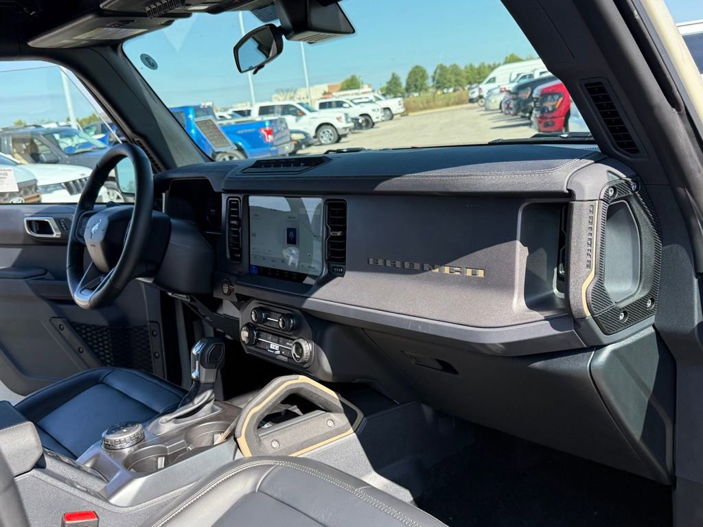 New 2025 Ford Bronco Badlands image 15