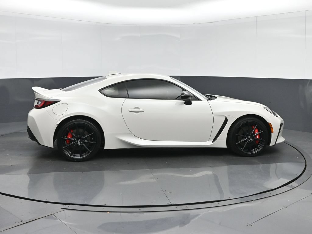 Used 2025 Toyota GR86 Premium w/ Performance Package RWD image 8