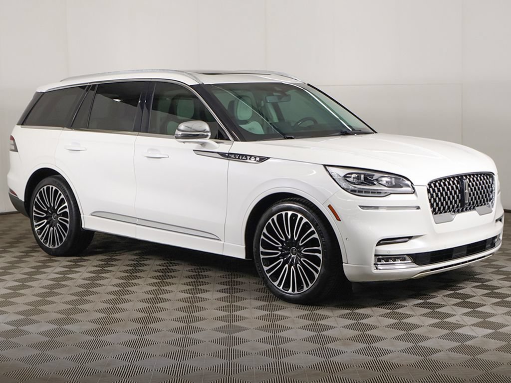 Used 2020 Lincoln Aviator Black Label w/ Dynamic Handling Package AWD/4WD image 2
