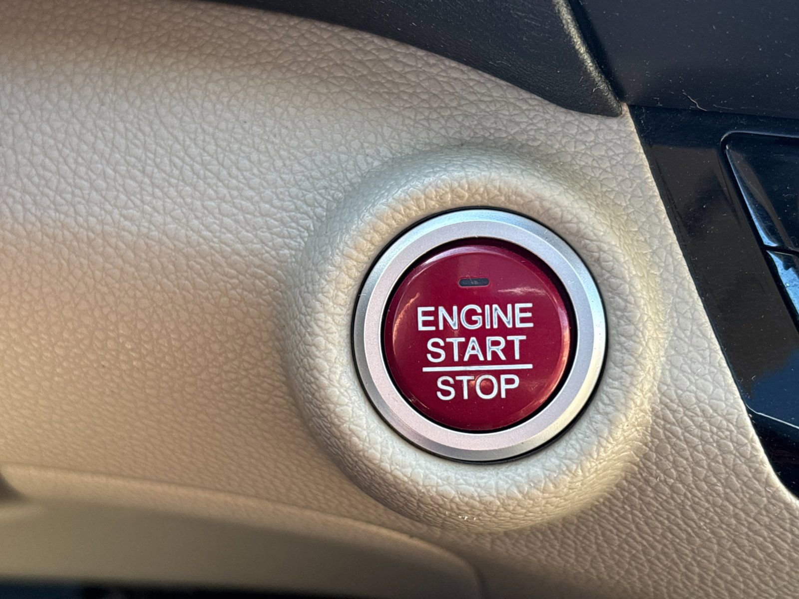 Used 2017 Honda Accord EX image 23
