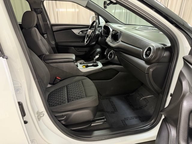 Used 2020 Chevrolet Blazer LT AWD/4WD image 11
