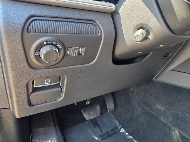 New 2026 Jeep Grand Wagoneer Limited w/ Convenience Group I AWD/4WD image 29