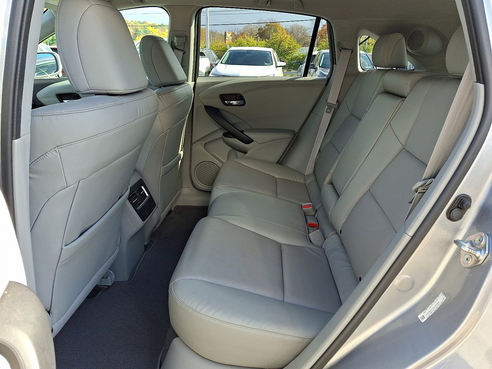 Used 2018 Acura RDX AWD w/ Advance Package image 11