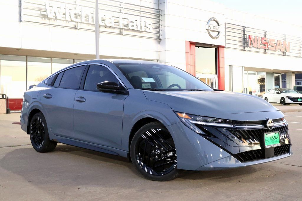 New 2026 Nissan Sentra SR w/ Floor Mat Package FWD image 1