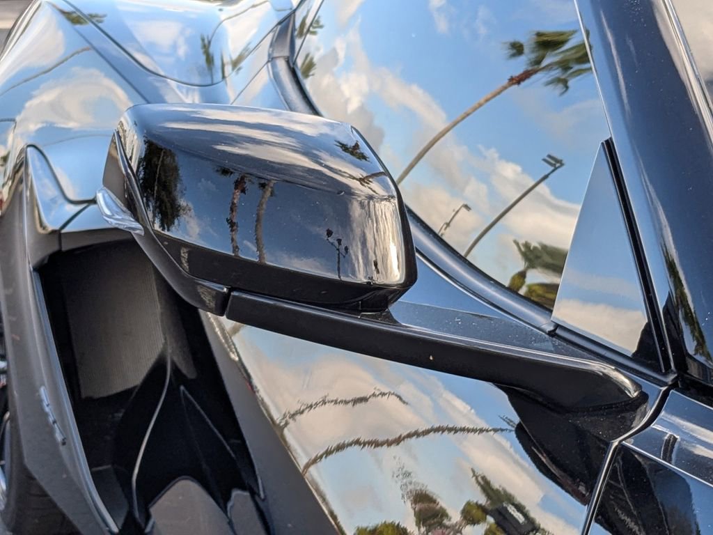 Used 2023 Chevrolet Corvette Z06 w/ Stealth Interior Trim Package image 5