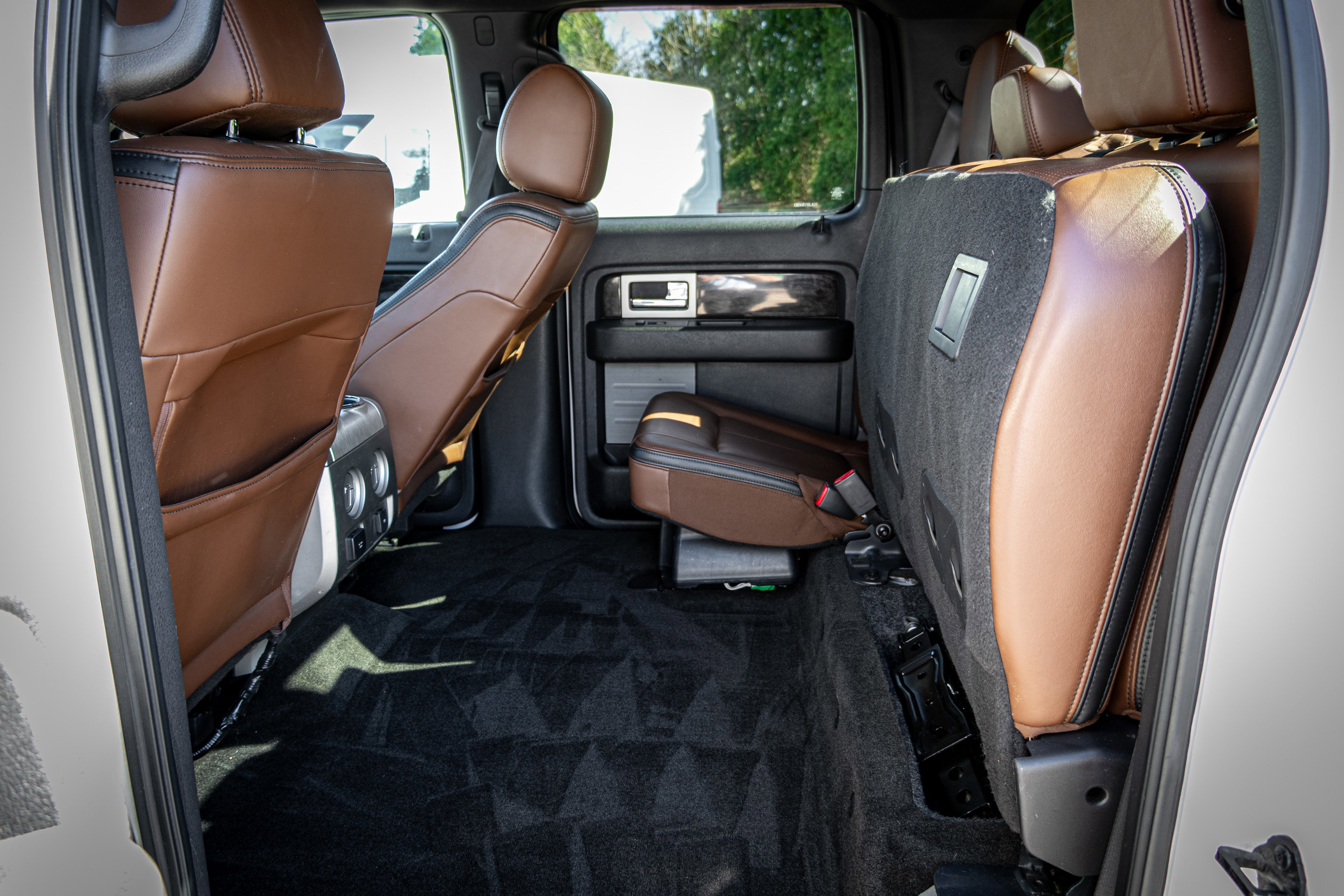 Used 2013 Ford F150 Platinum w/ Max Trailer Tow Pkg AWD/4WD image 13