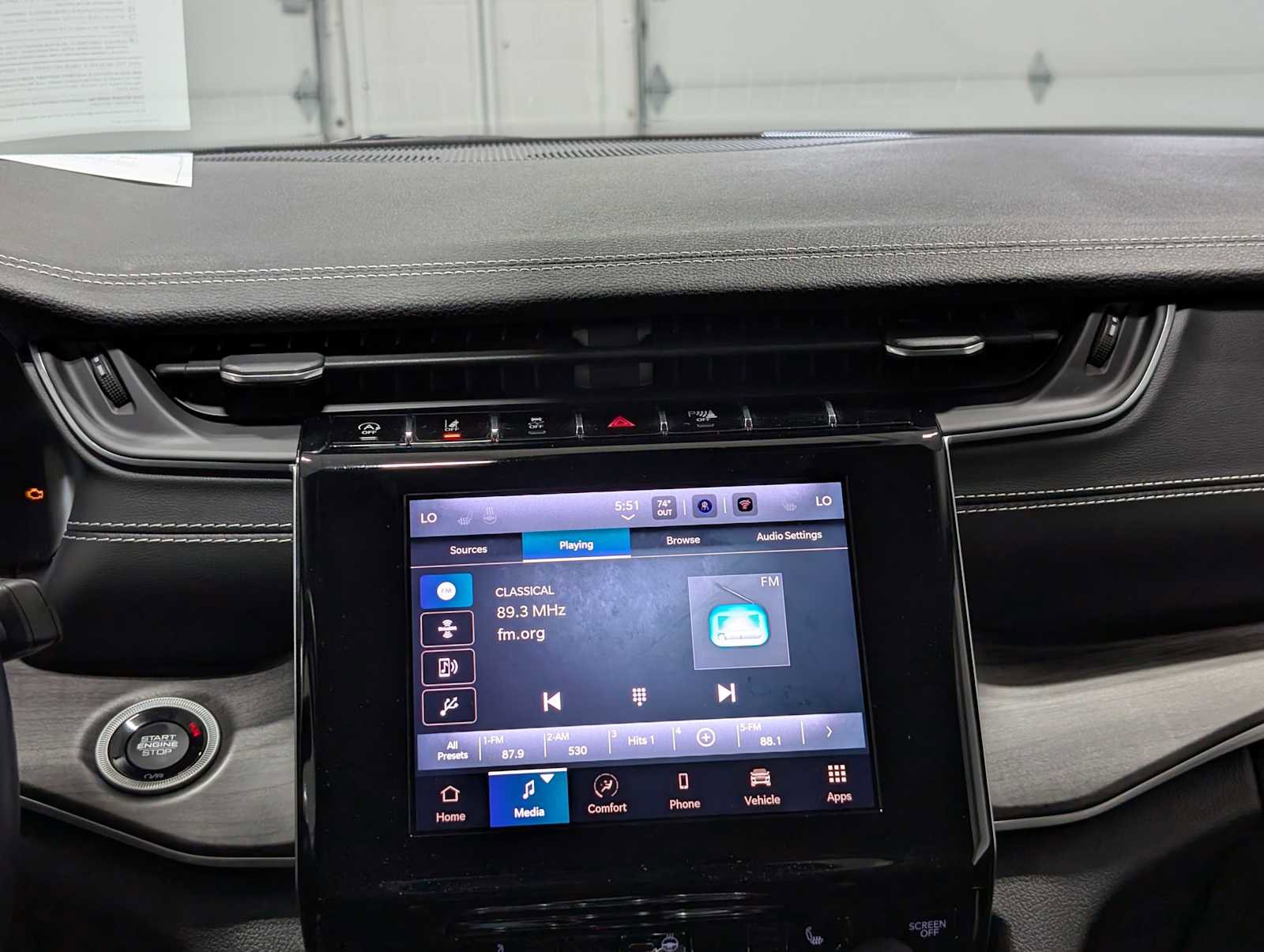 Used 2022 Jeep Grand Cherokee Limited image 18