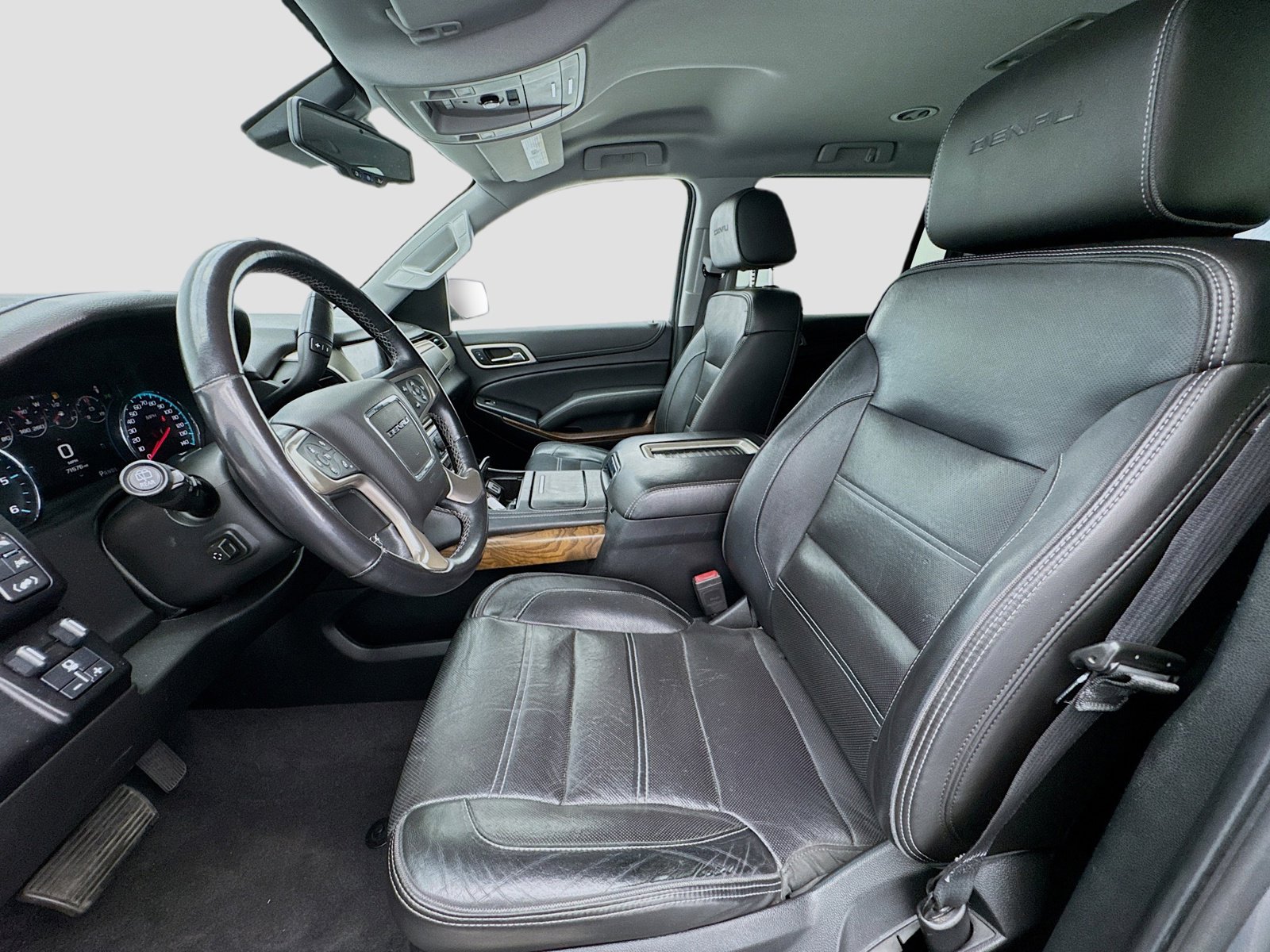 Used 2020 GMC Yukon XL Denali RWD image 13