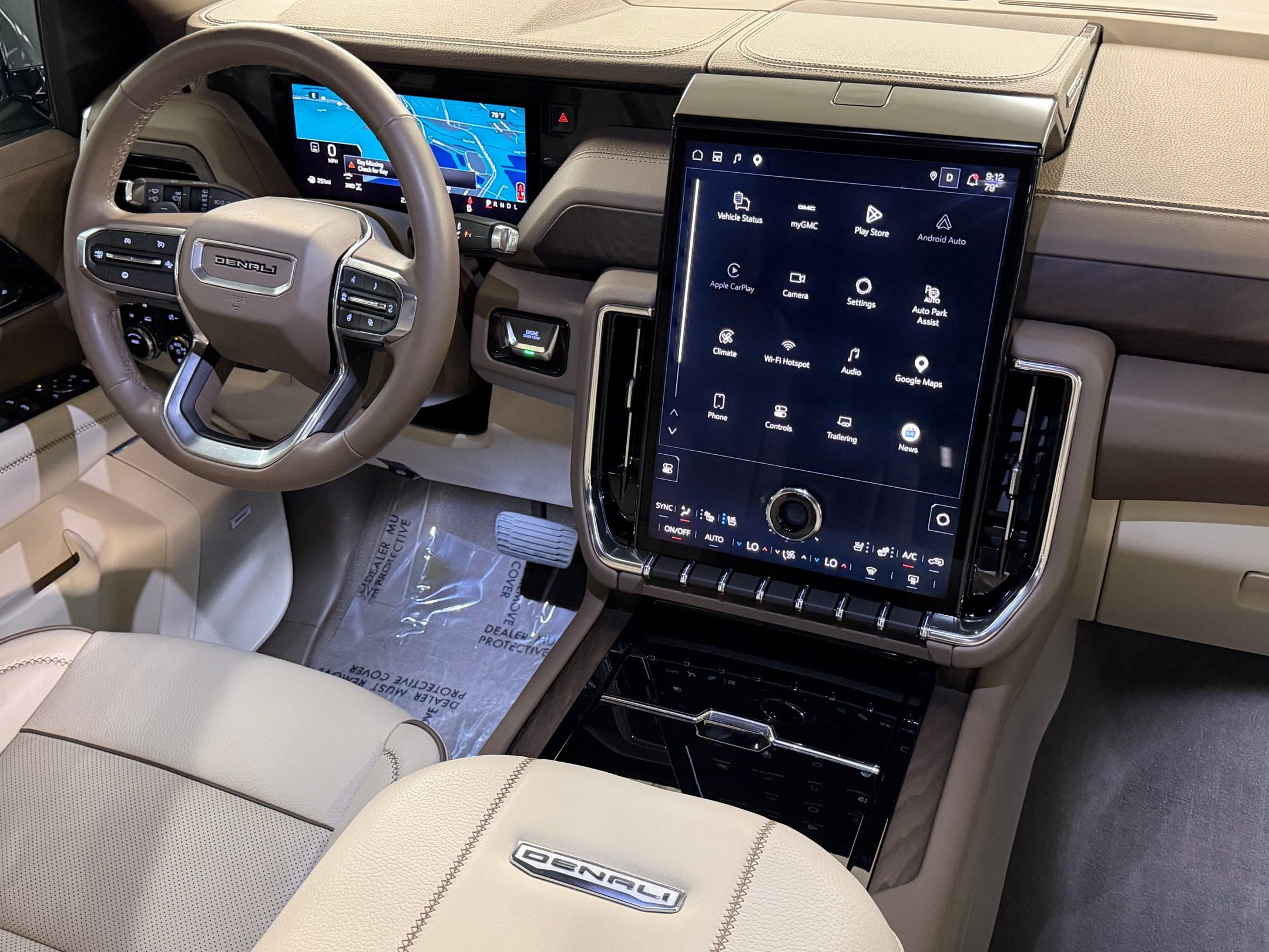 Used 2025 GMC Yukon XL Denali AWD/4WD image 14