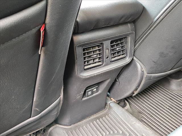 Used 2021 Toyota RAV4 XLE w/ Convenience Package FWD image 18