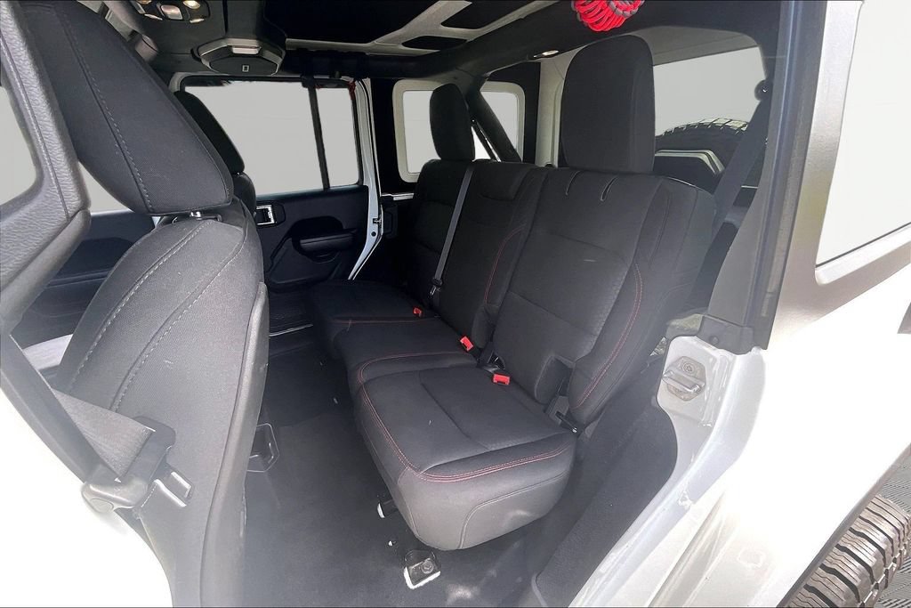 Used 2019 Jeep Wrangler Unlimited Rubicon w/ LED Lighting Group AWD/4WD image 25