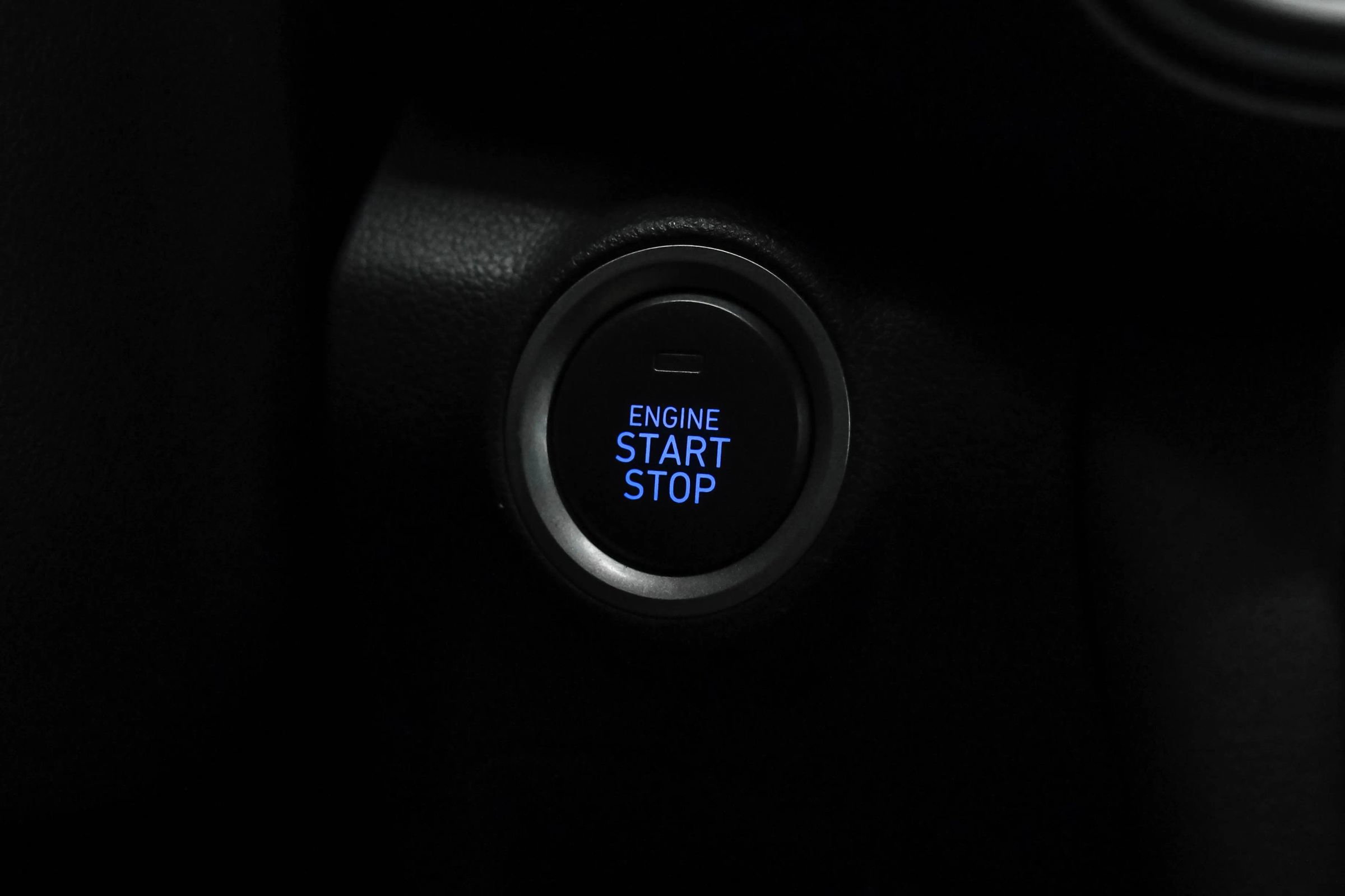 Used 2021 Hyundai Kona Night FWD image 18