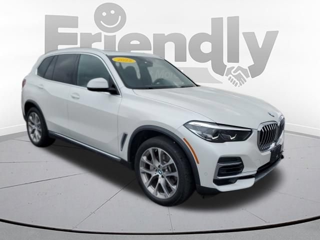 Used 2022 BMW X5 xDrive40i w/ Premium Package AWD/4WD image 7
