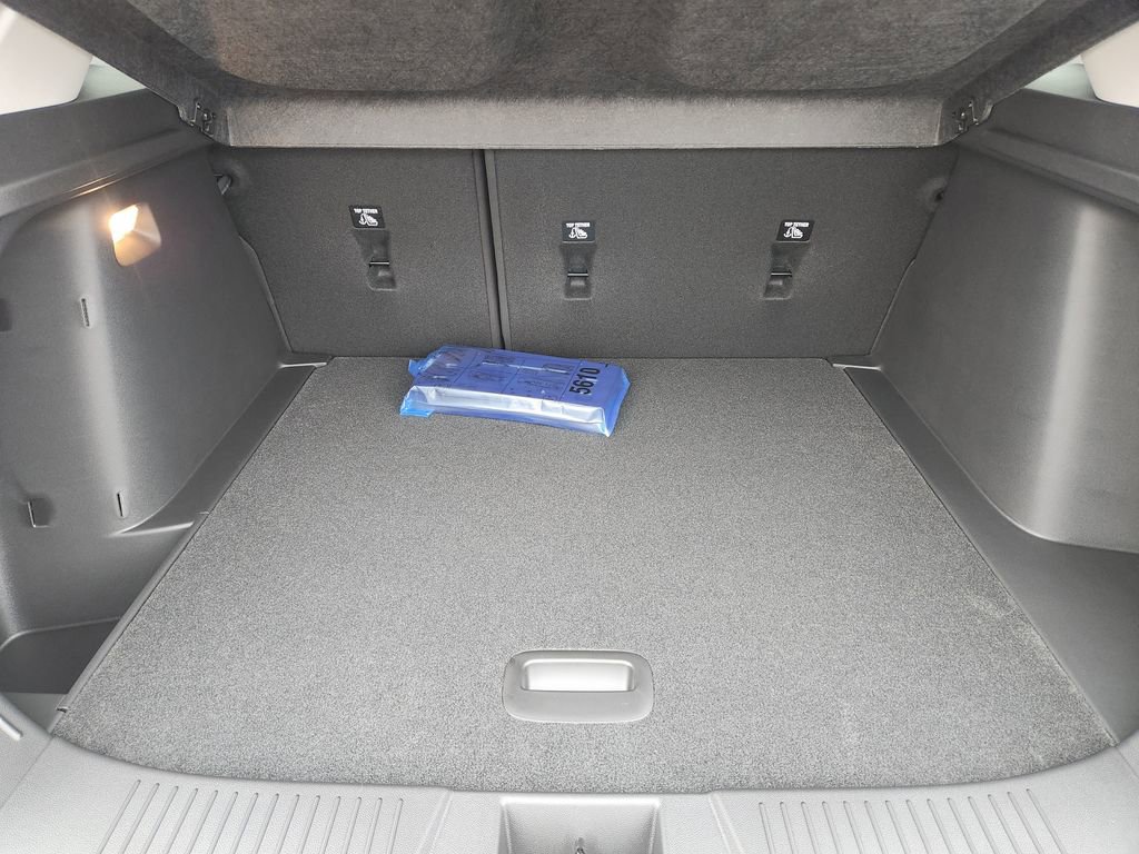 New 2026 Chevrolet Trax LT w/ Driver Confidence Package image 19