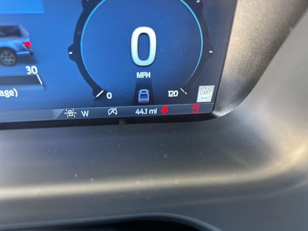 New 2025 Ford F150 Lariat w/ FX4 Off-Road Package image 23