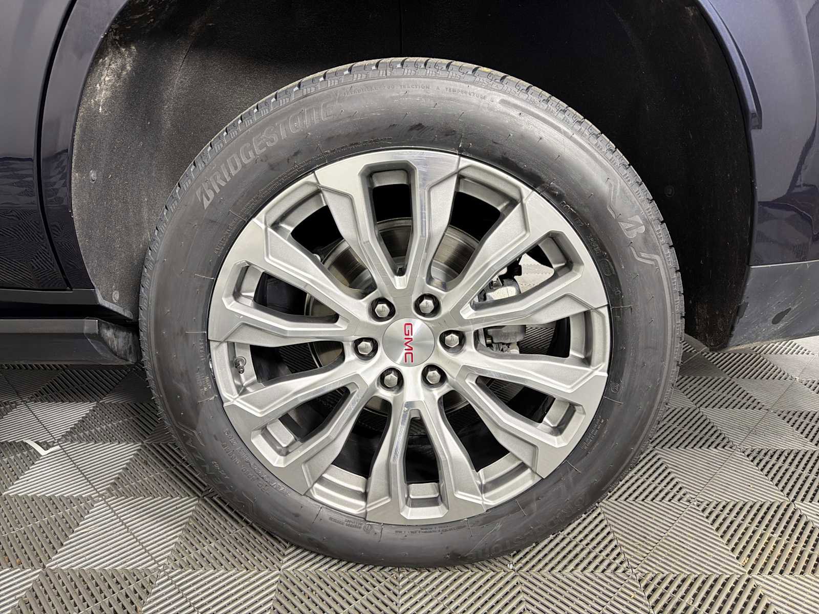 Certified 2023 GMC Yukon Denali image 36