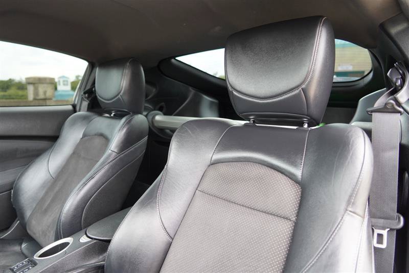 Used 2014 Nissan 370Z Touring w/ Sport Package RWD image 38