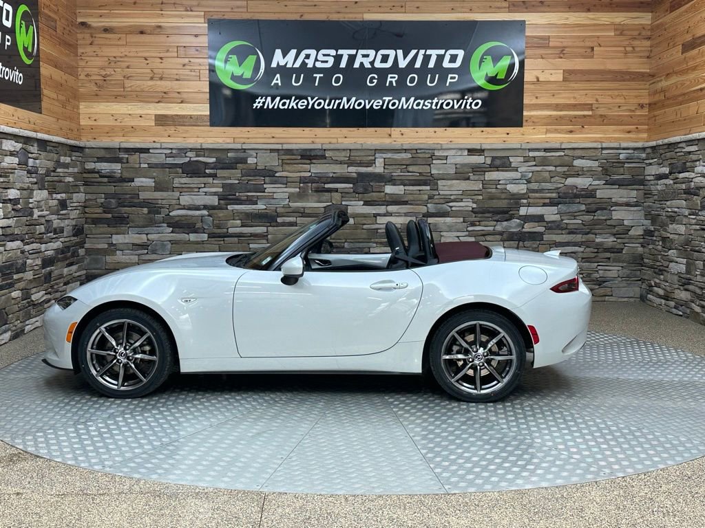 Used 2018 MAZDA MX-5 Miata Grand Touring image 15