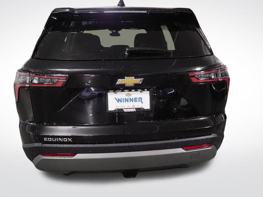 Used 2025 Chevrolet Equinox LT image 6