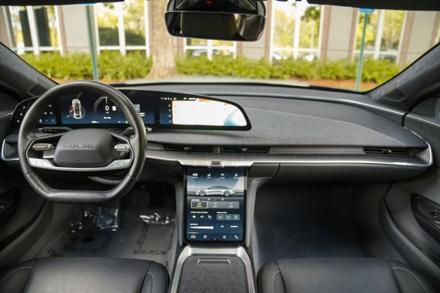 Used 2024 Lucid Air Pure RWD image 20